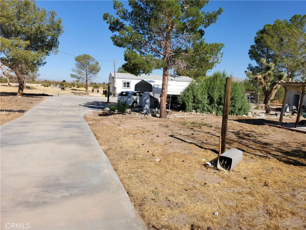 9870 Cody Lucerne Valley, CA 92356