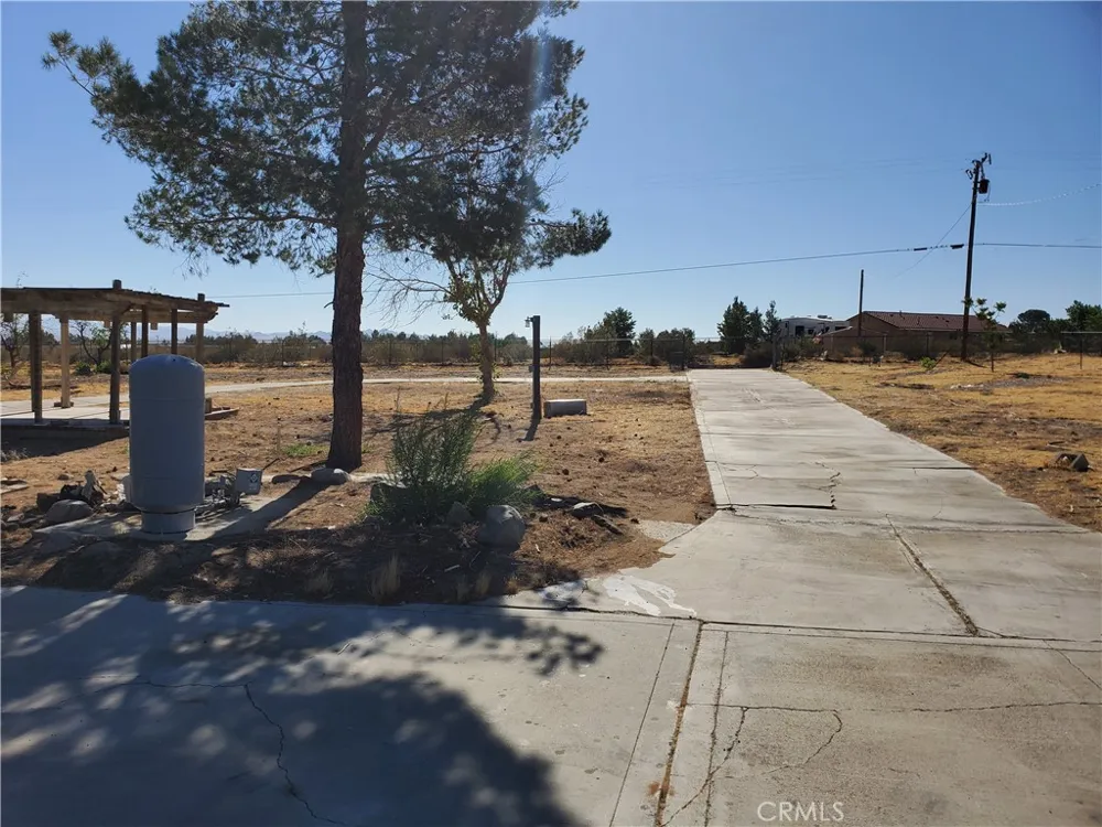 9870 Cody Lucerne Valley, CA 92356