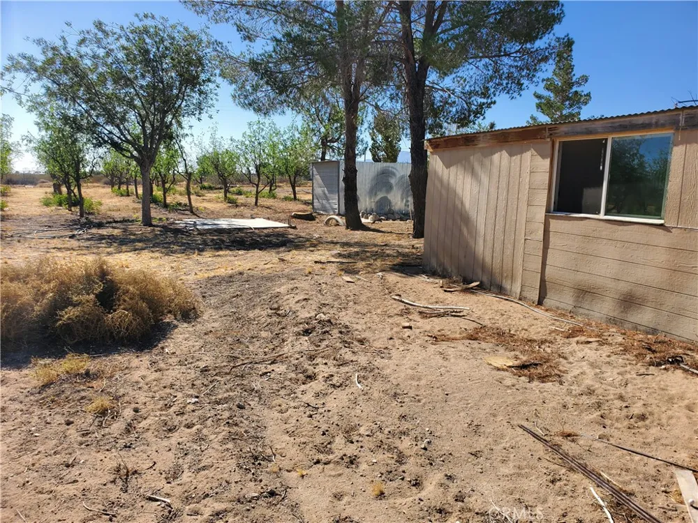 9870 Cody Lucerne Valley, CA 92356