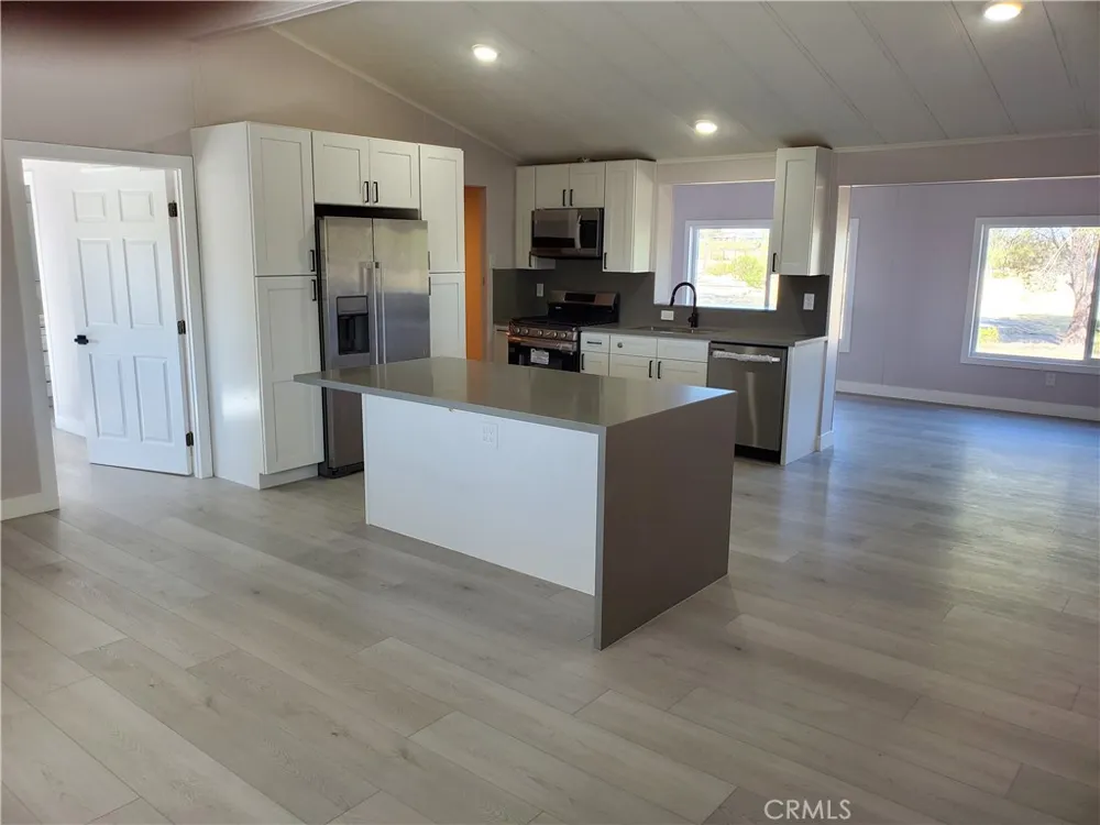 9870 Cody Lucerne Valley, CA 92356