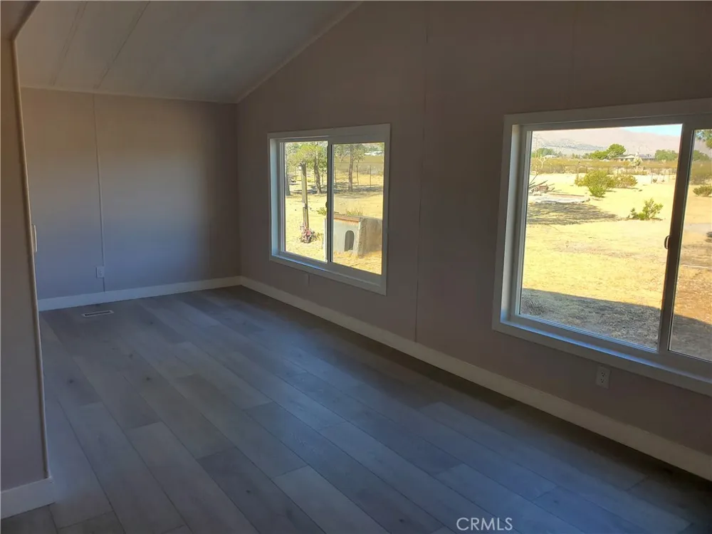 9870 Cody Lucerne Valley, CA 92356