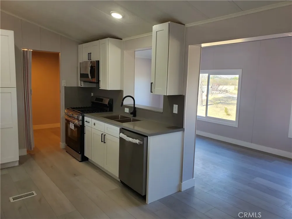 9870 Cody Lucerne Valley, CA 92356