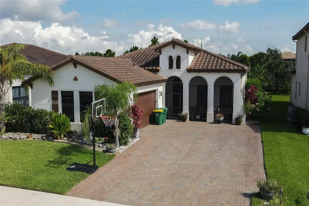4742 Corrado Ave Ave Maria, FL 34142