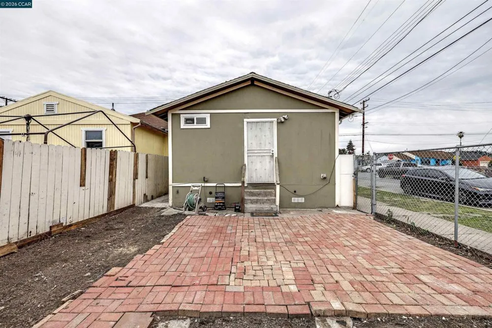 901 Florida Ave Richmond, CA 94804