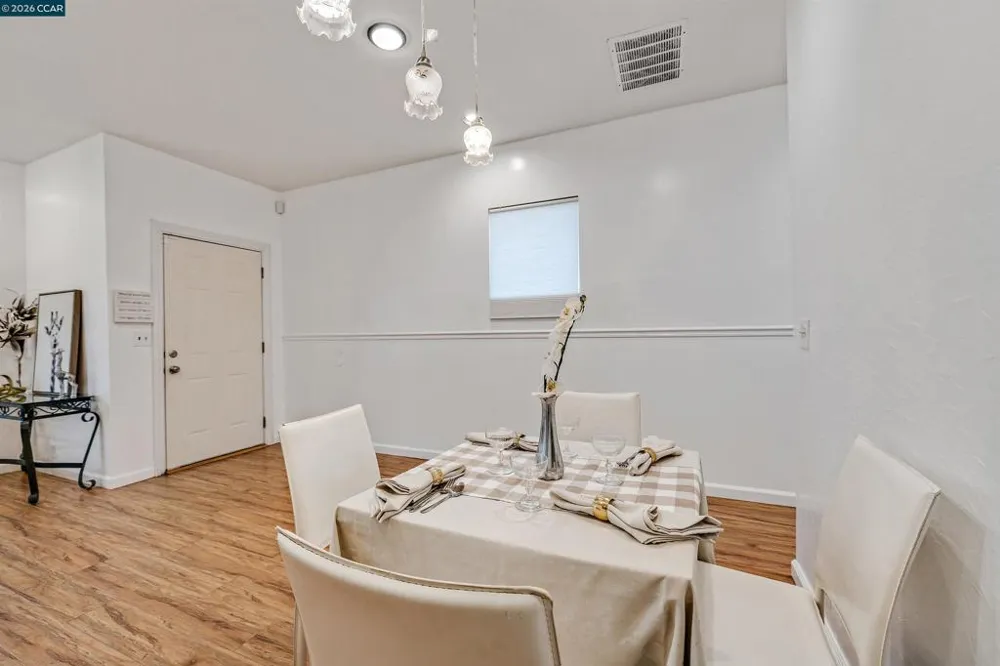 901 Florida Ave Richmond, CA 94804