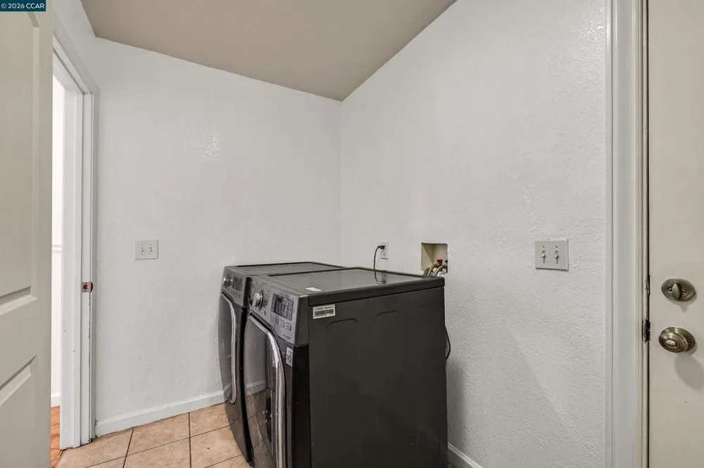 901 Florida Ave Richmond, CA 94804
