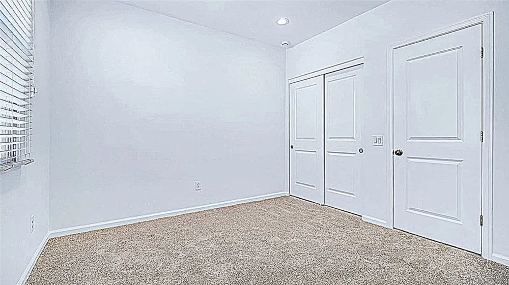 100 DESERT LOTUS Irvine, CA 92618