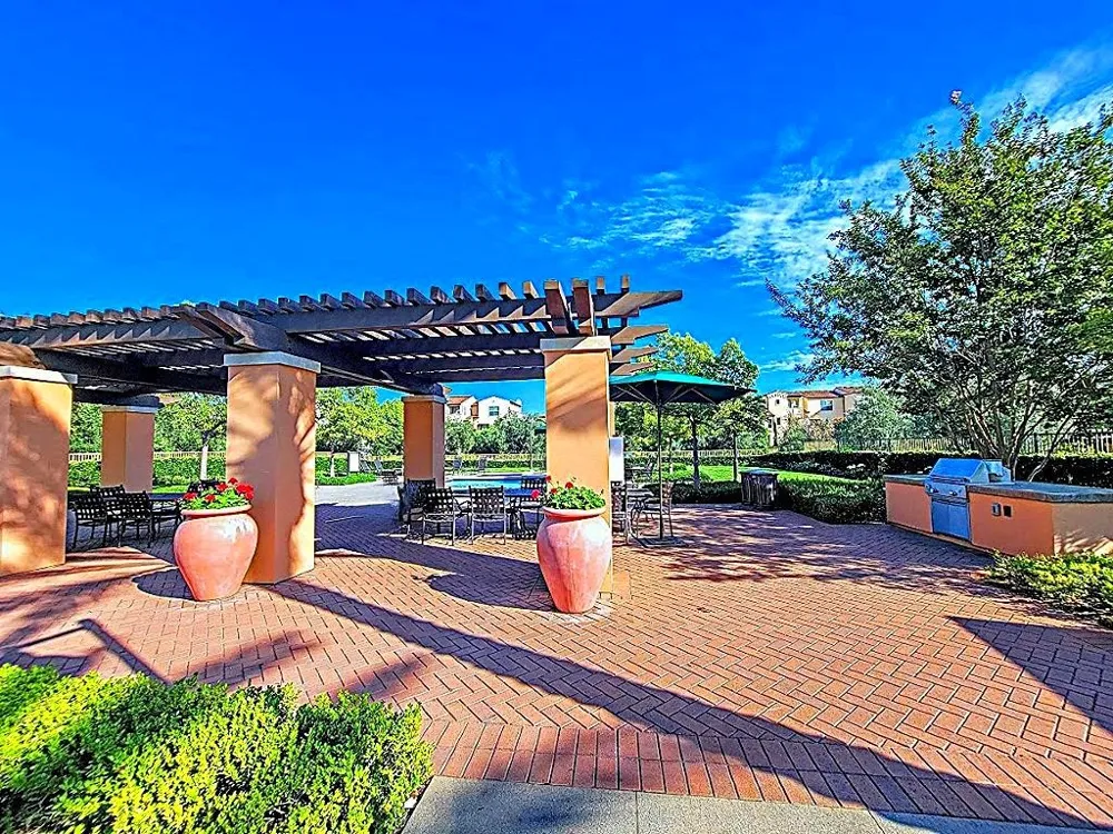 100 DESERT LOTUS Irvine, CA 92618