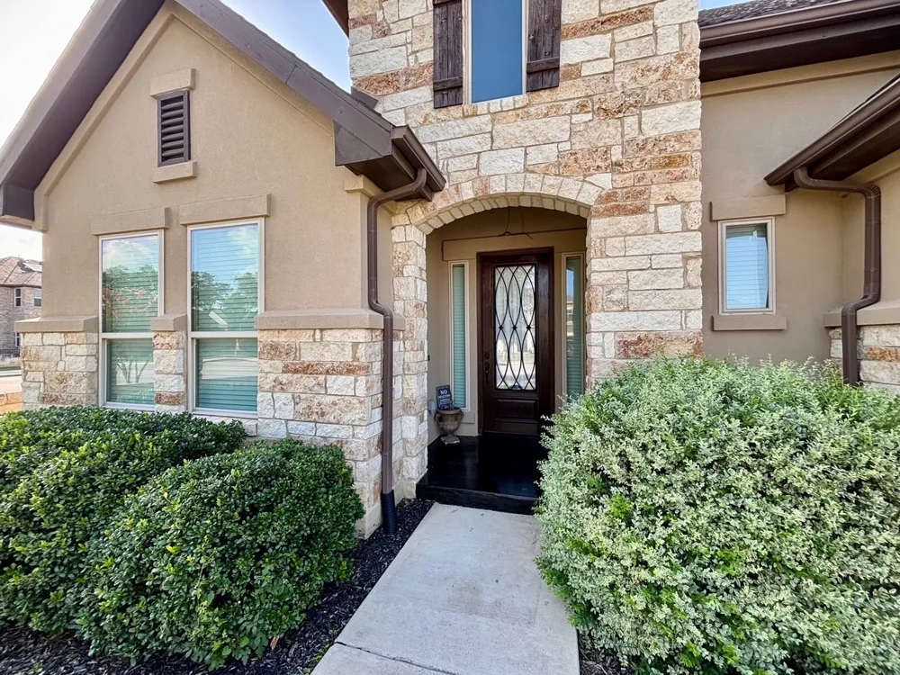 820 Desaix Drive Georgetown, TX 78628