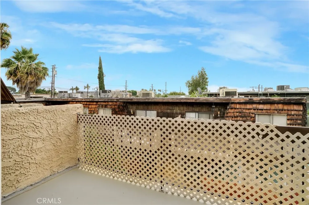 15516 Nordhoff Street #217 North Hills, CA 91343