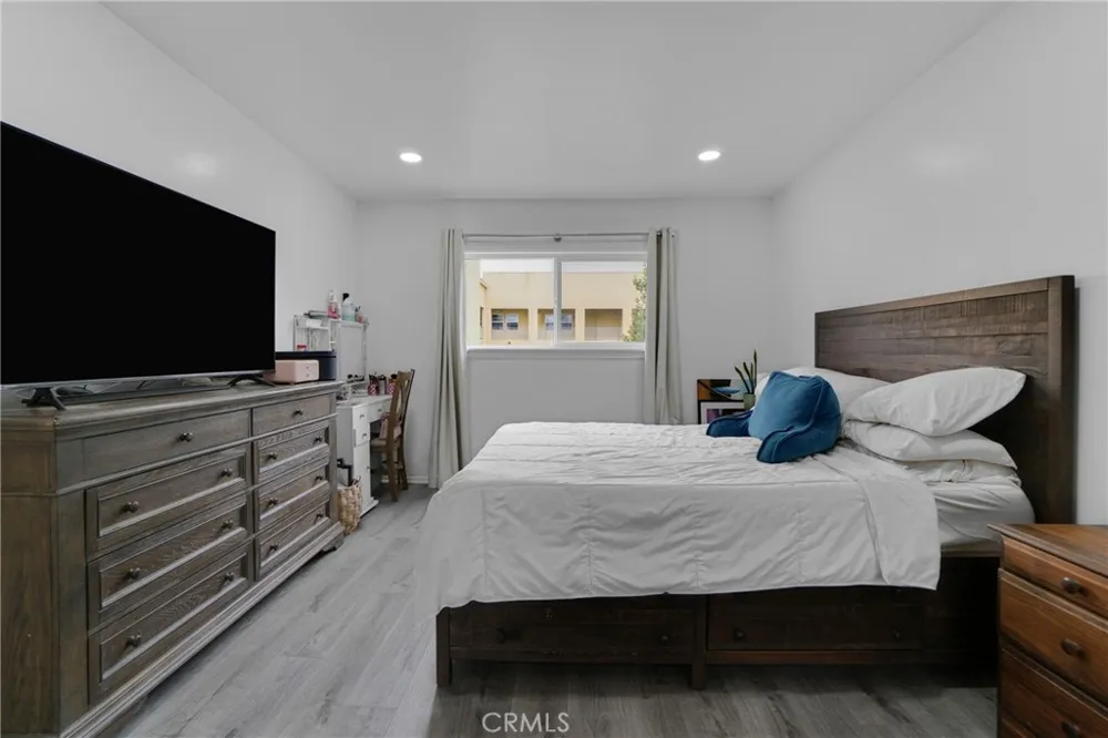15516 Nordhoff Street #217 North Hills, CA 91343