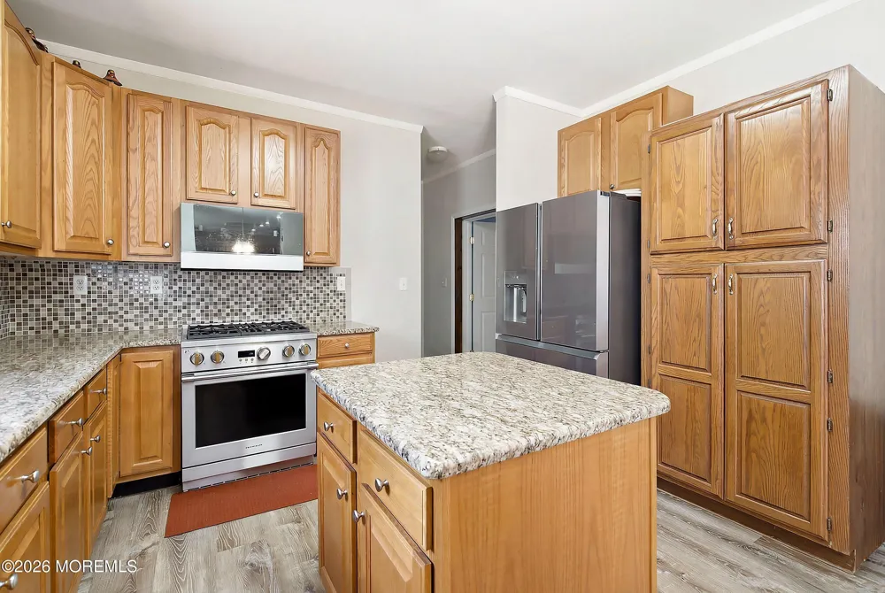 19 Bay Parkway Waretown, NJ 08758