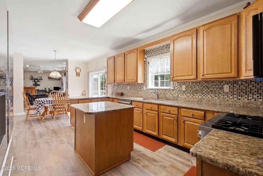 19 Bay Parkway Waretown, NJ 08758