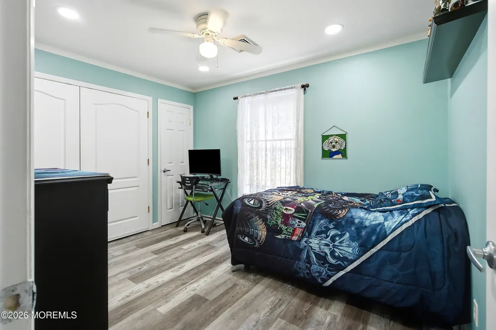 19 Bay Parkway Waretown, NJ 08758