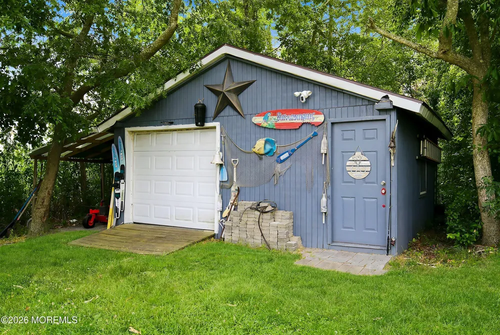 19 Bay Parkway Waretown, NJ 08758