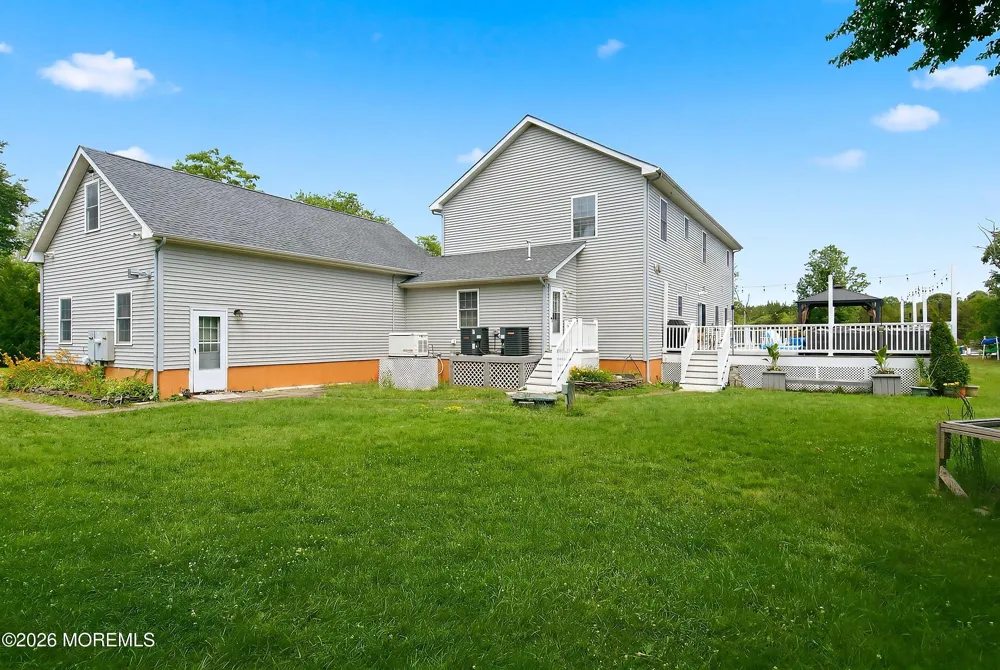 19 Bay Parkway Waretown, NJ 08758