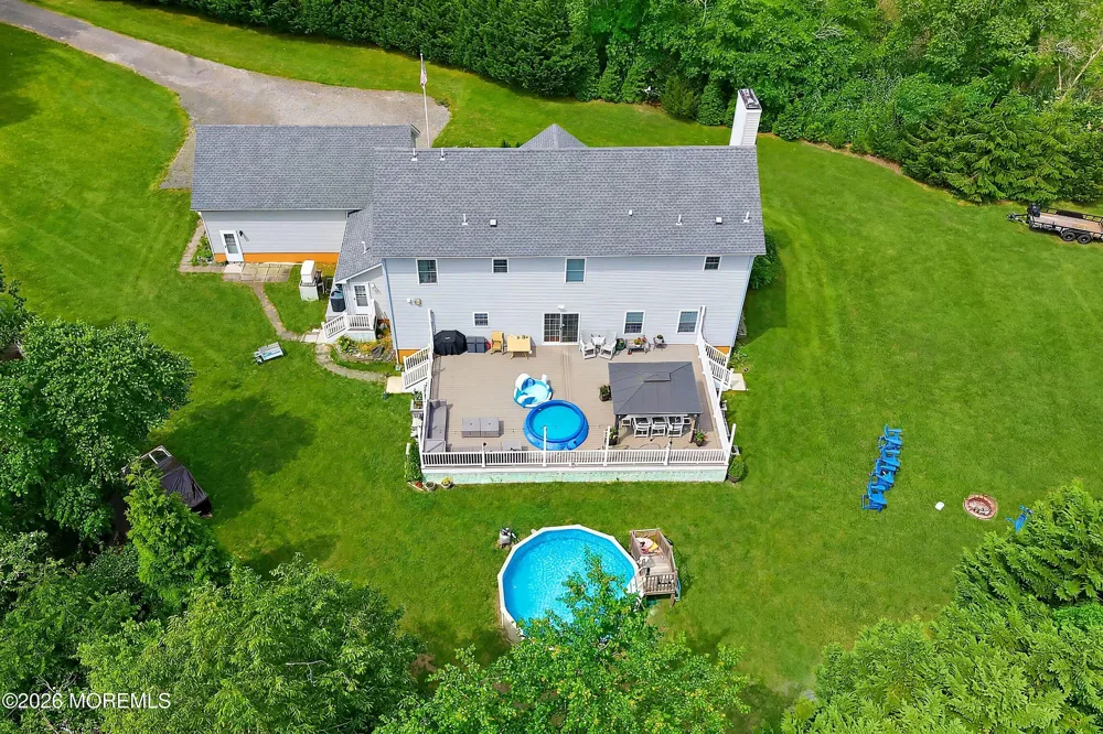 19 Bay Parkway Waretown, NJ 08758