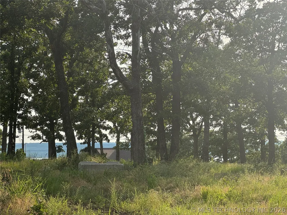72 Lake Road Sperry, OK 74073