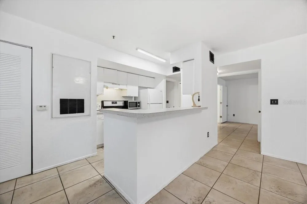 1602 COLUMBIA ARMS CIRCLE #106 Kissimmee, FL 34741
