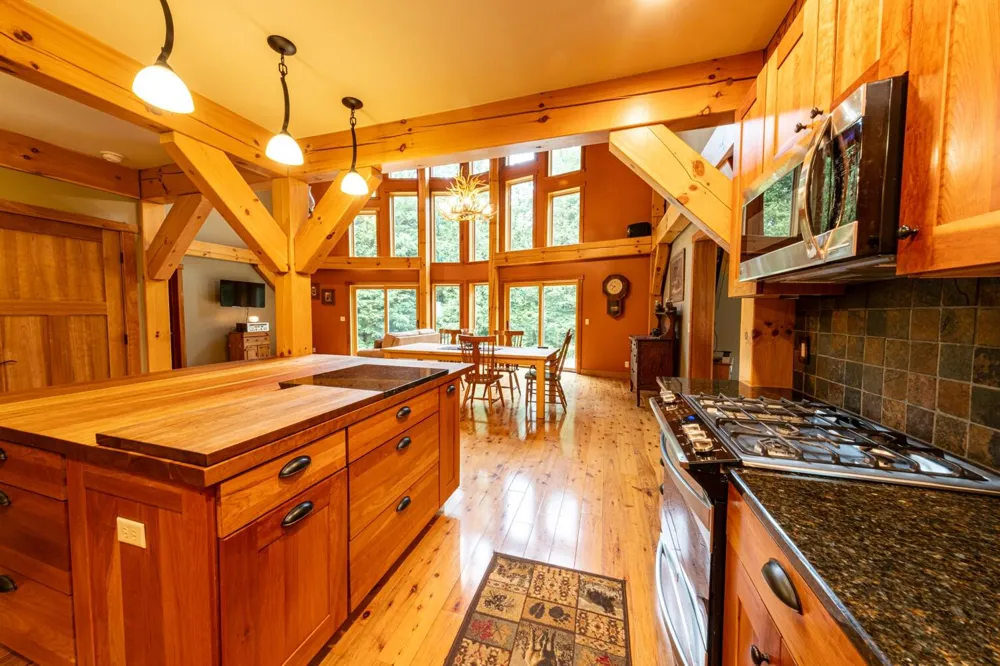 6068 S 142nd Avenue Rothbury, MI 49452