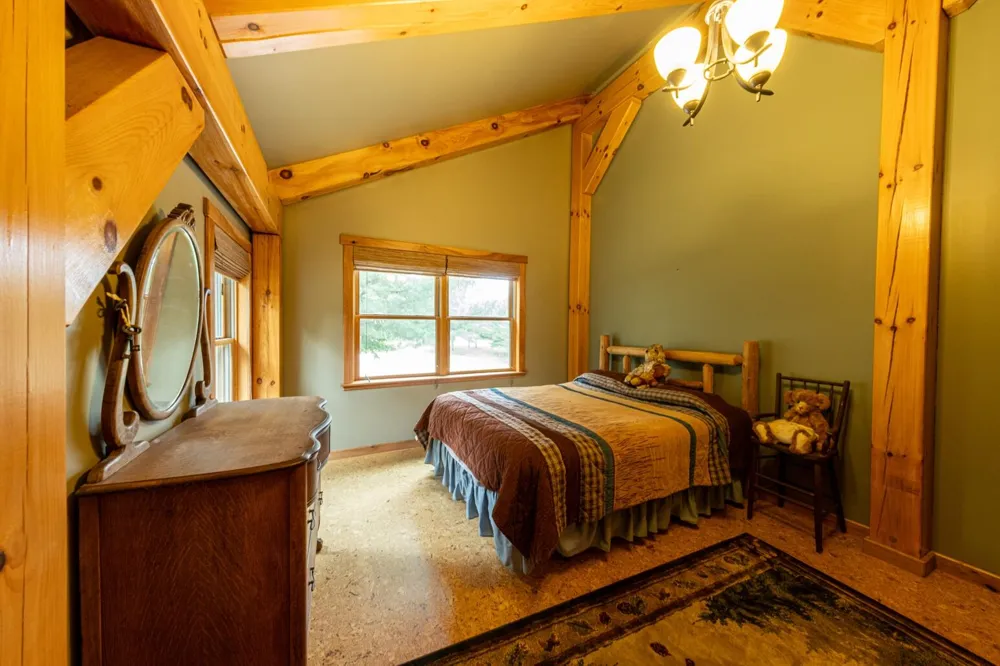 6068 S 142nd Avenue Rothbury, MI 49452