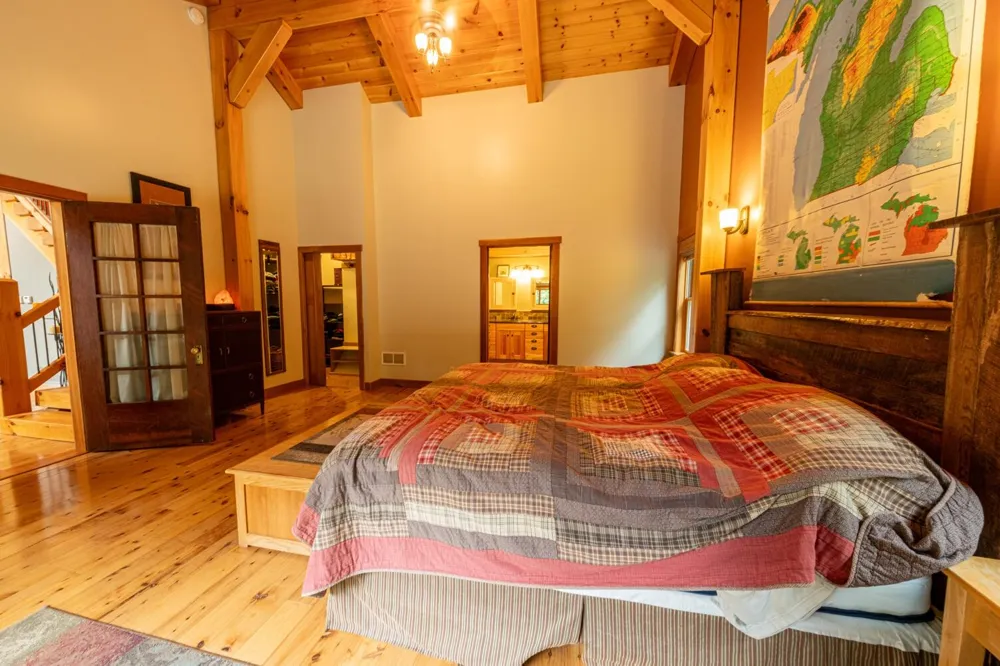 6068 S 142nd Avenue Rothbury, MI 49452