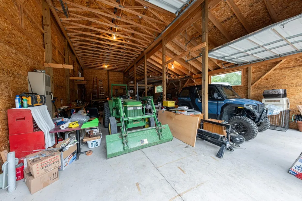 6068 S 142nd Avenue Rothbury, MI 49452