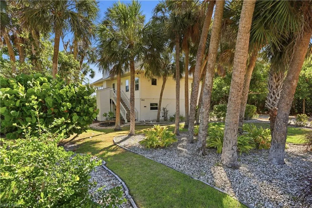 2042 Wild Lime Drive Sanibel, FL 33957