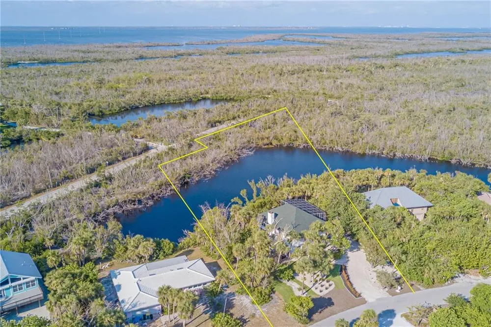 2042 Wild Lime Drive Sanibel, FL 33957