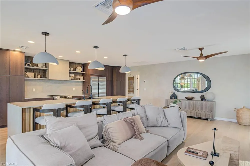 2042 Wild Lime Drive Sanibel, FL 33957