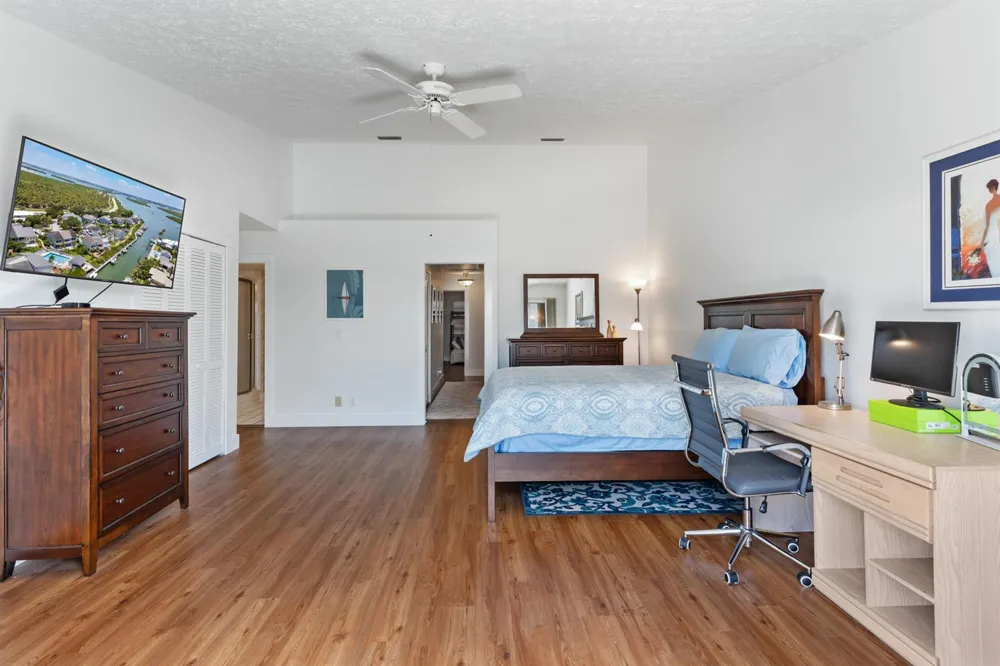 2488 Harbour Cove Drive Fort Pierce, FL 34949