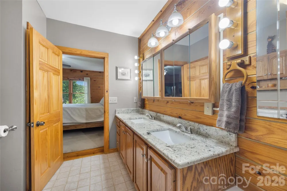 214 Harbor Ridge Drive Connelly Springs, NC 28612