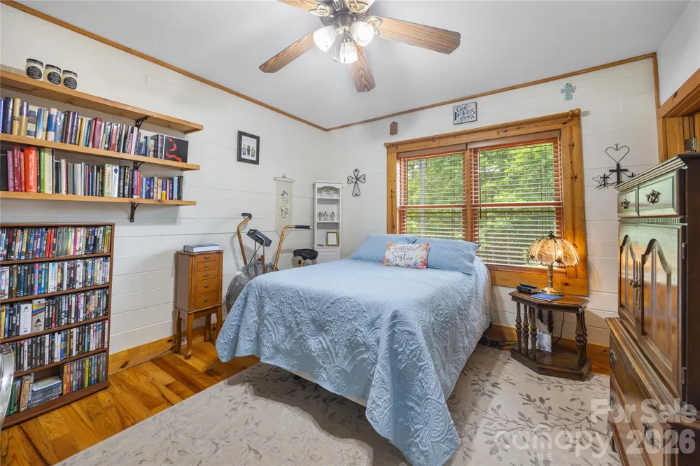 214 Harbor Ridge Drive Connelly Springs, NC 28612