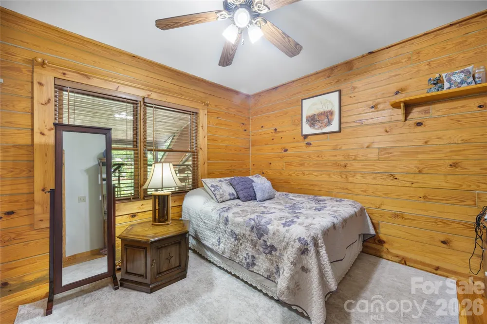 214 Harbor Ridge Drive Connelly Springs, NC 28612