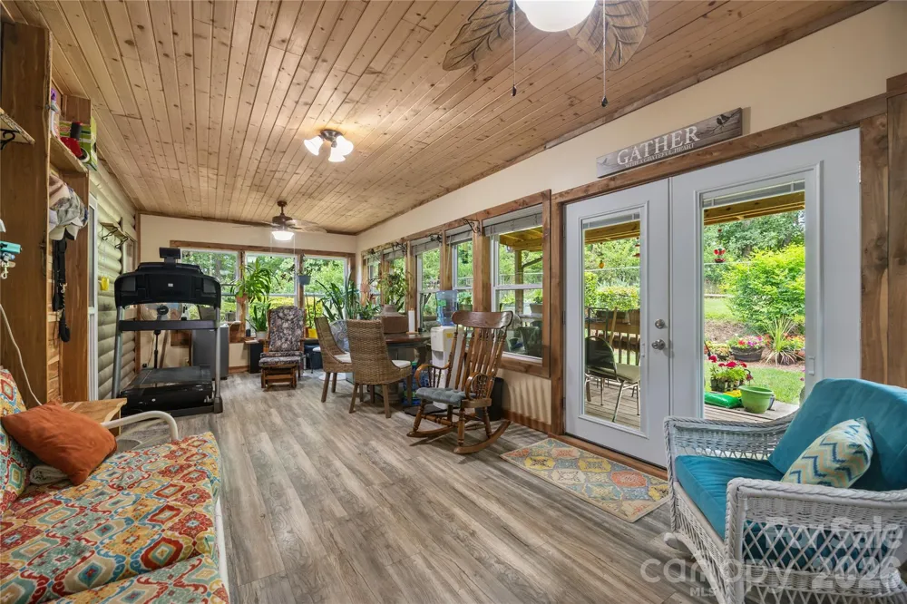 214 Harbor Ridge Drive Connelly Springs, NC 28612