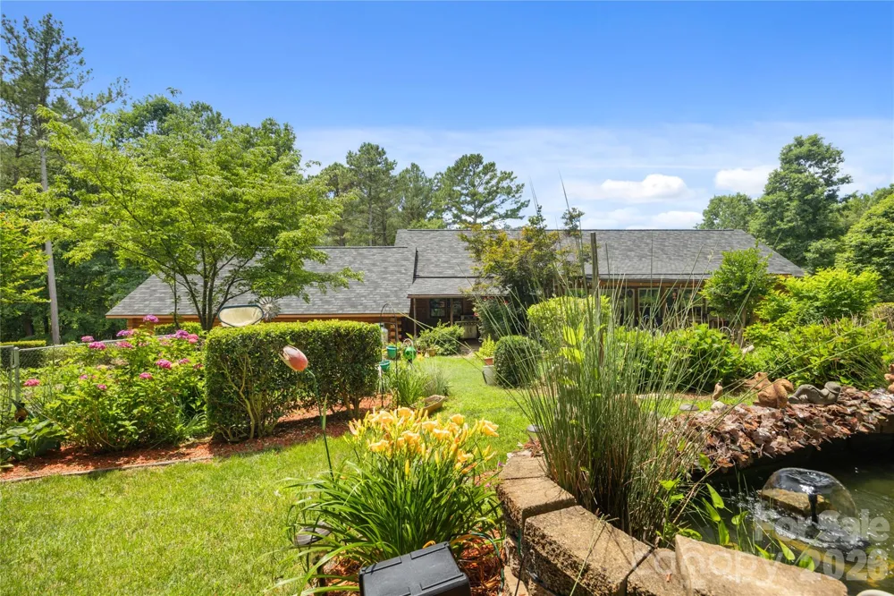 214 Harbor Ridge Drive Connelly Springs, NC 28612