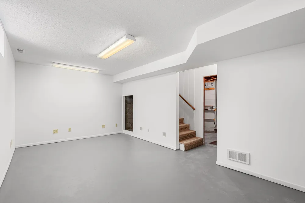 875 7th Street SW Pine City, MN 55063