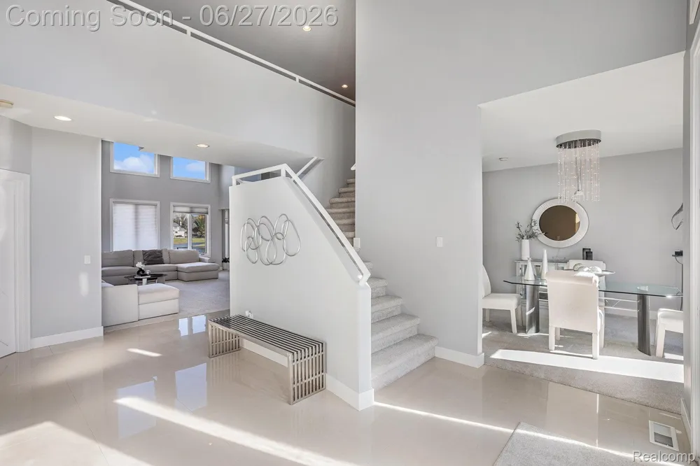 6535 Pond Drive Washington Township, MI 48094