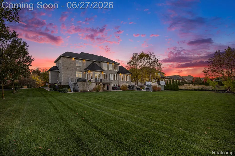 6535 Pond Drive Washington Township, MI 48094