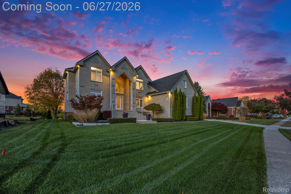 6535 Pond Drive Washington Township, MI 48094