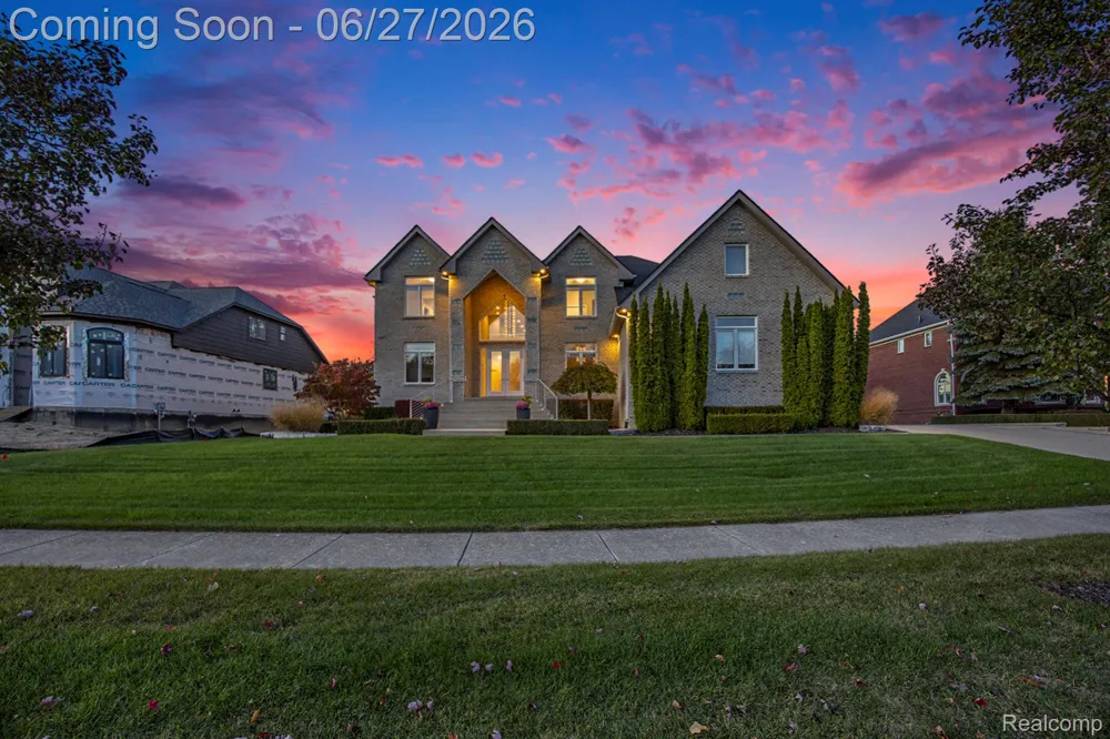 6535 Pond Drive Washington Township, MI 48094