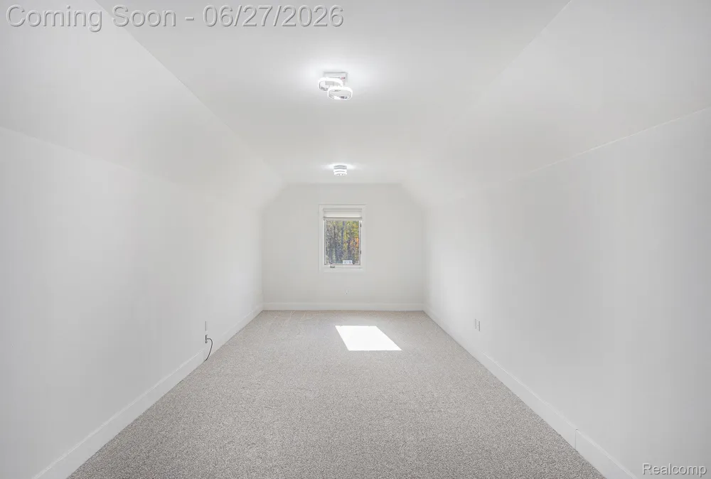 6535 Pond Drive Washington Township, MI 48094