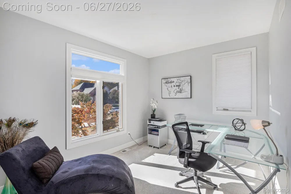 6535 Pond Drive Washington Township, MI 48094