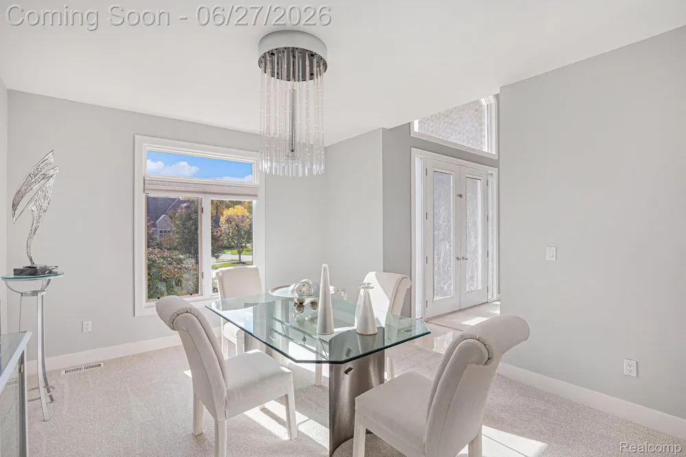 6535 Pond Drive Washington Township, MI 48094