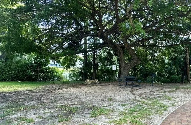 2305 Congress Avenue #11 Boynton Beach, FL 33426