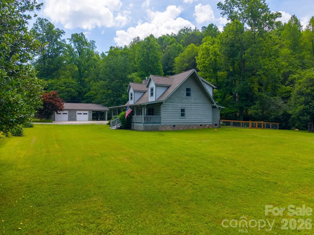 538 East Fork Road Sylva, NC 28779