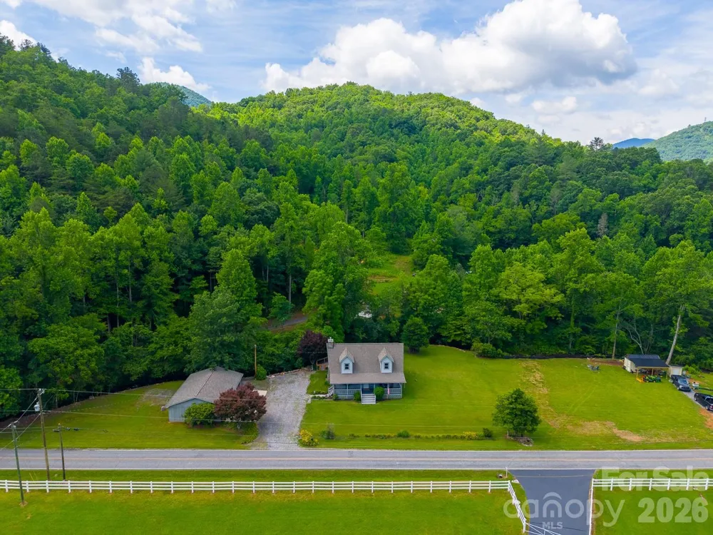 538 East Fork Road Sylva, NC 28779
