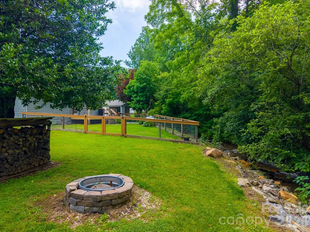 538 East Fork Road Sylva, NC 28779
