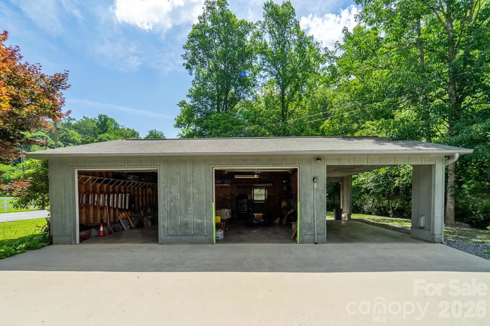 538 East Fork Road Sylva, NC 28779