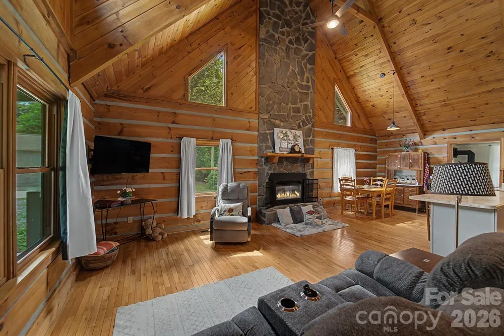 538 East Fork Road Sylva, NC 28779